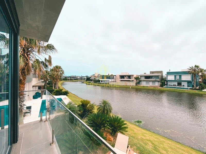 Praia: os males espantam, os mares encantam.: 13ª foto da galeria de imagens do imóvel