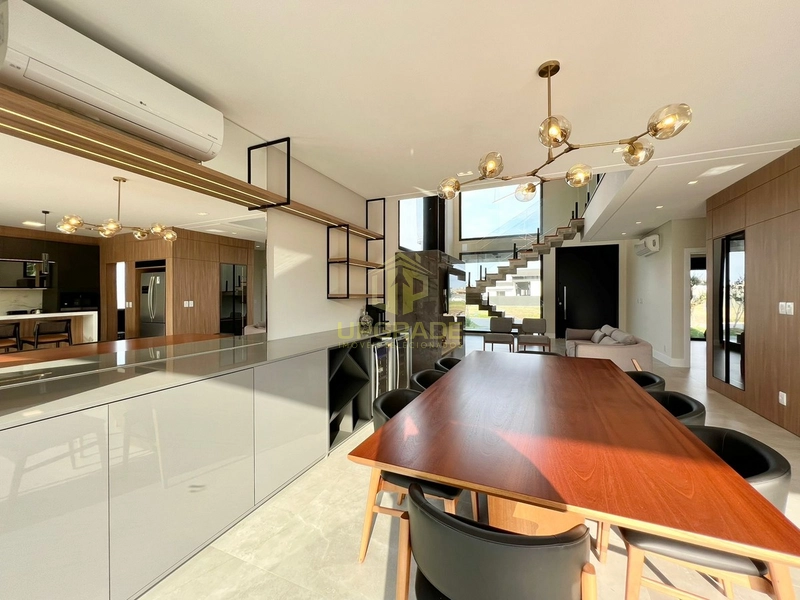 A vida se encolhe ou se expande em proporção à sua coragem.: 60ª foto da galeria de imagens do imóvel