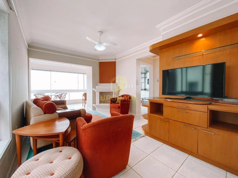 Que as ondas do mar me leve pra qualquer lugar...: 19ª foto da galeria de imagens do imóvel