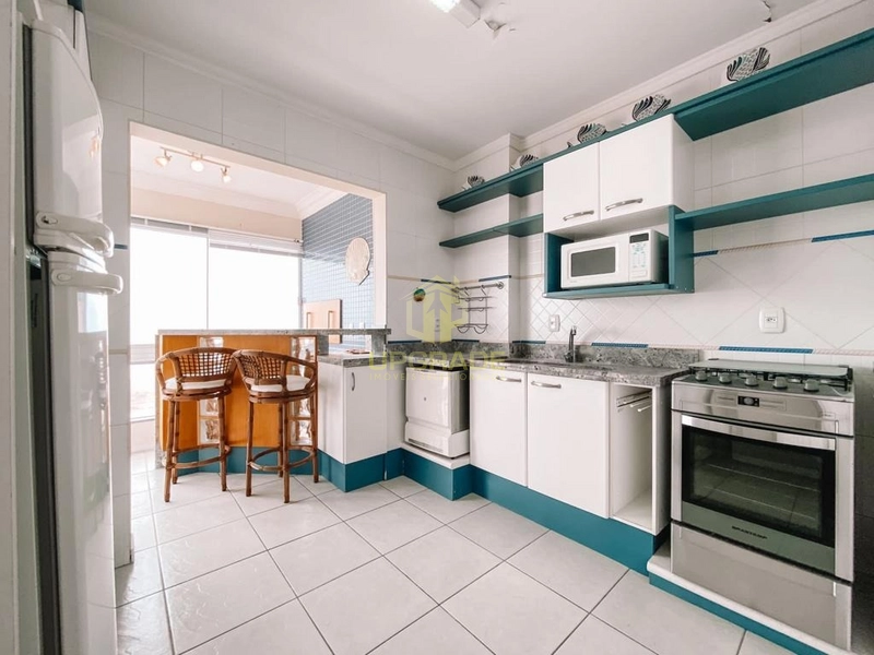 Que as ondas do mar me leve pra qualquer lugar...: 17ª foto da galeria de imagens do imóvel