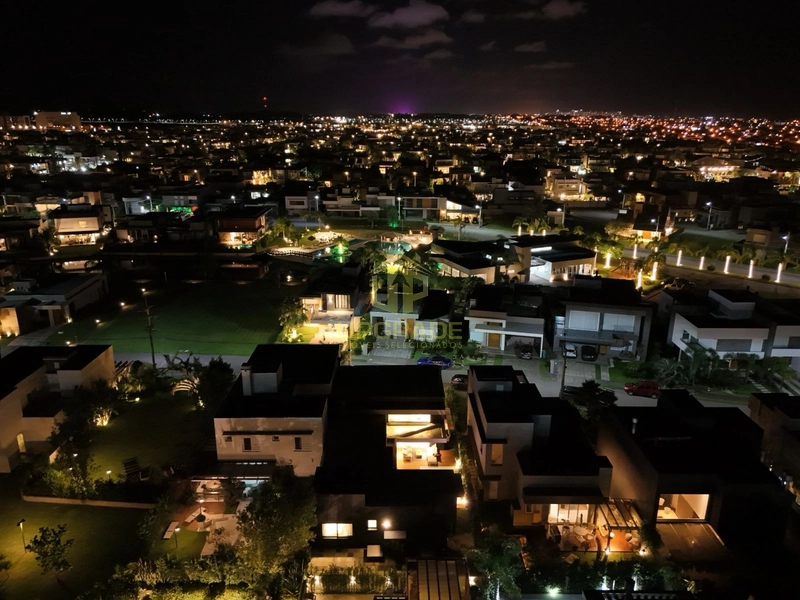 Linda casa com design moderno e com aquele aconchego...: 4ª foto da galeria de imagens do imóvel