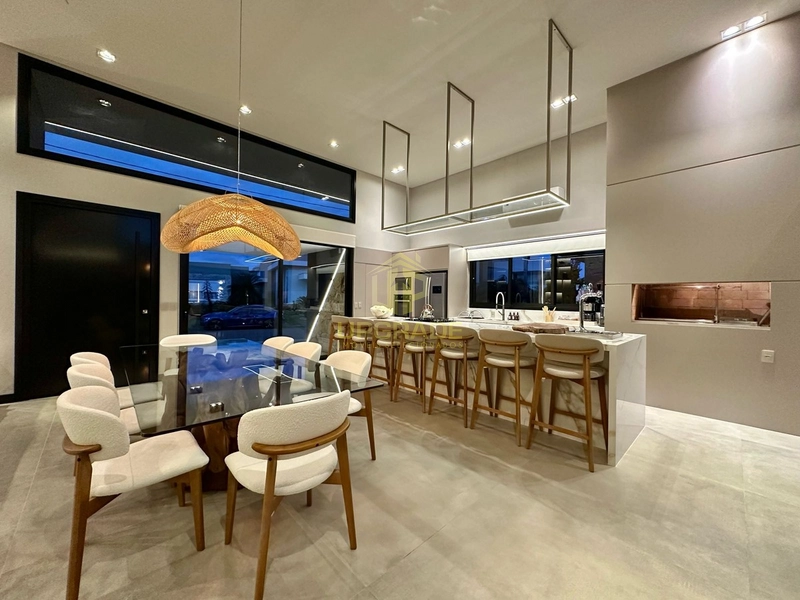 Linda casa com design moderno e com aquele aconchego...: 22ª foto da galeria de imagens do imóvel