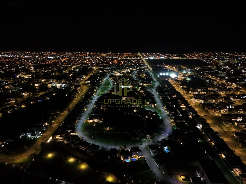 Linda casa com design moderno e com aquele aconchego...: 24ª foto da galeria de imagens do imóvel