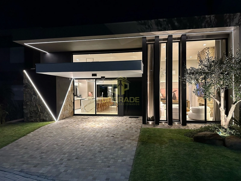 Linda casa com design moderno e com aquele aconchego...: 2ª foto da galeria de imagens do imóvel