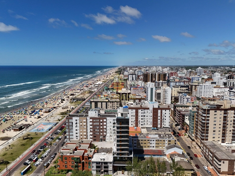 EXCELENTE APARTAMENTO POUCOS METROS DO MAR.: 29ª foto da galeria de imagens do imóvel