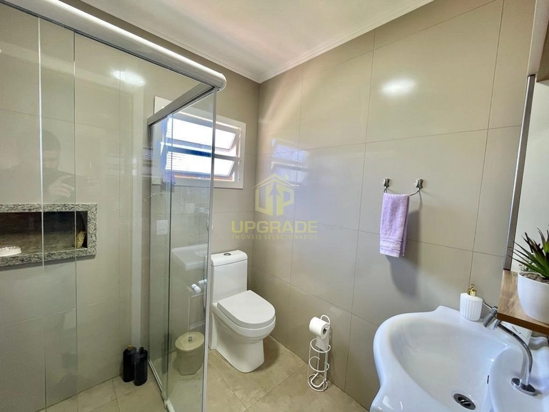 Um encanto de casa para você ter dias inesquecíveis...: 5ª foto da galeria de imagens do imóvel