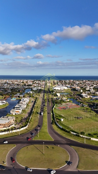 Lindo sobrado para você ter memórias incríveis...: 2ª foto da galeria de imagens do imóvel