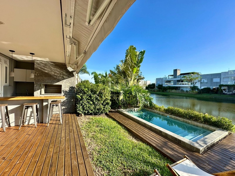 Grande oportunidade, com estilo e excelente localização!