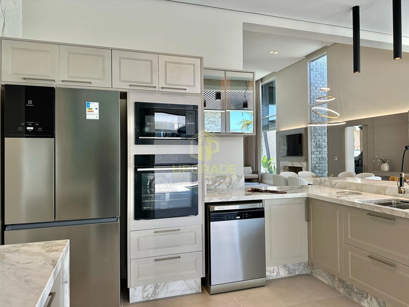 Dedica-se a esperar o futuro apenas quem não sabe viver o presente.: 2ª foto da galeria de imagens do imóvel