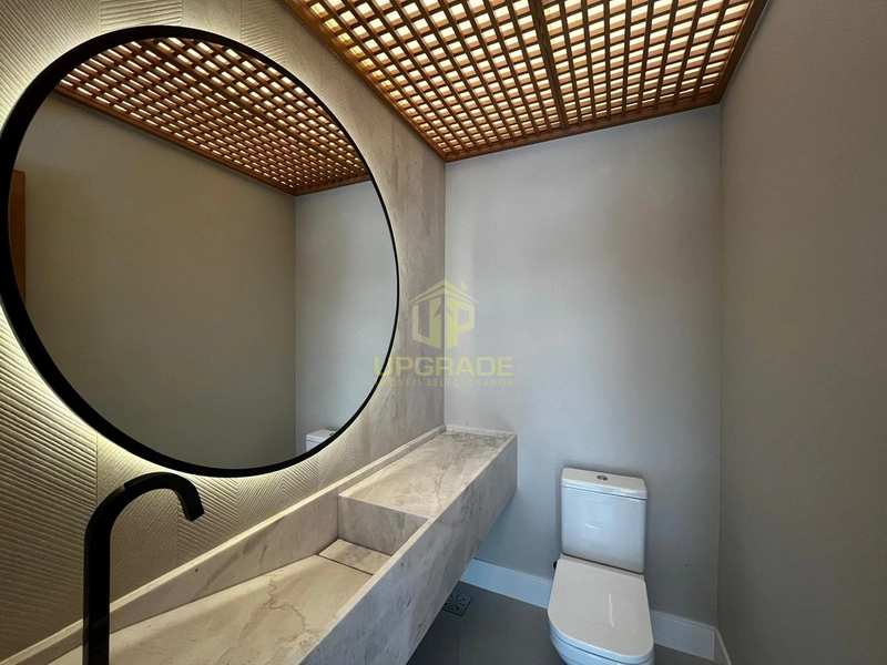 A felicidade se encontra em um bom livro lido na praia.: 32ª foto da galeria de imagens do imóvel