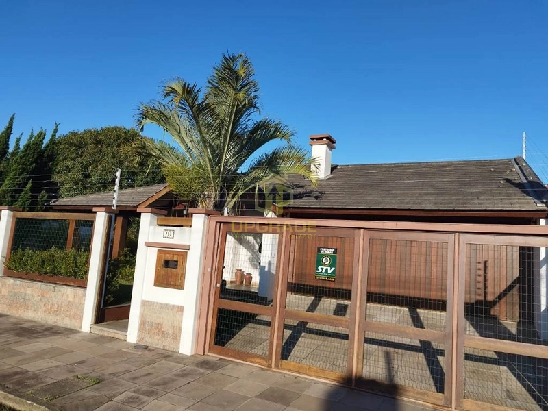 Às vezes a praia não é apenas um lugar, mas um sentimento.: 2ª foto da galeria de imagens do imóvel