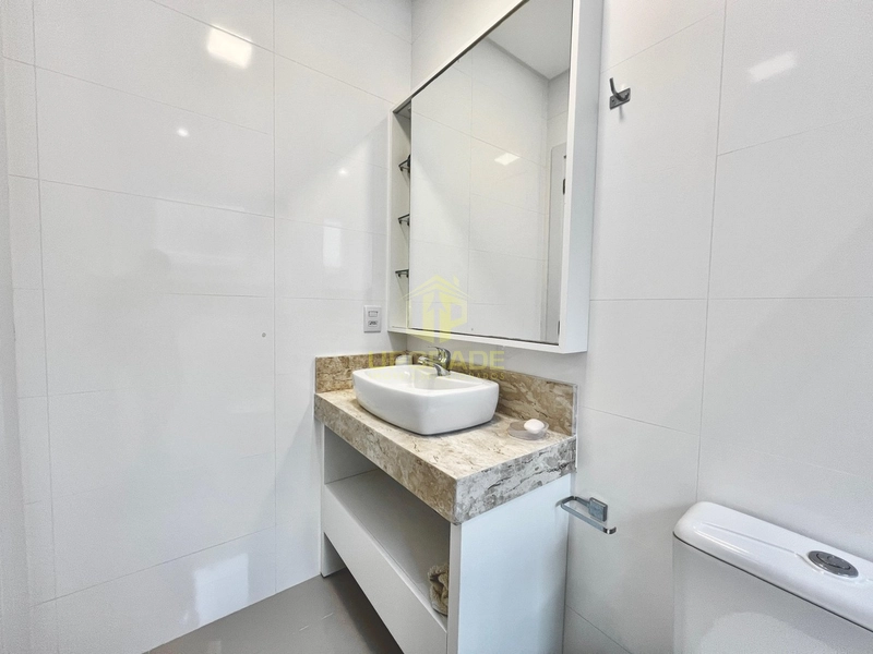 Depois de tanto esforço, a melhor recompensa é ver esse mar azul: 26ª foto da galeria de imagens do imóvel