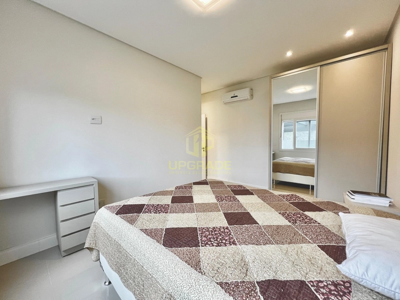 Depois de tanto esforço, a melhor recompensa é ver esse mar azul: 24ª foto da galeria de imagens do imóvel