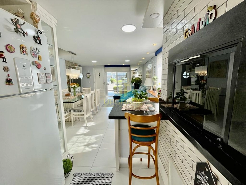 Linda casa, crie momentos inesquecíveis!: 23ª foto da galeria de imagens do imóvel