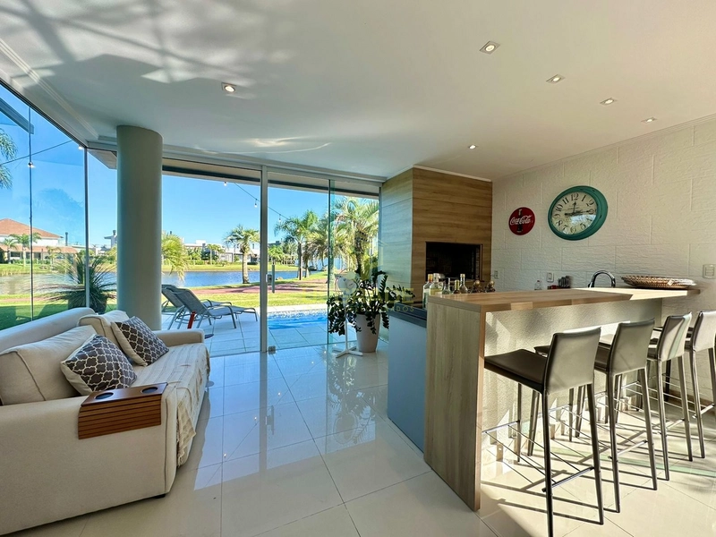 Lembre-se do seu passado com carinho! O seu futuro é hoje...: 2ª foto da galeria de imagens do imóvel