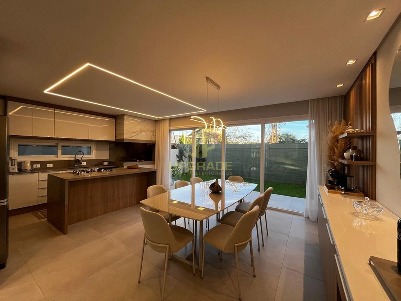 Um verdadeiro espetáculo com vista para o lago.: 27ª foto da galeria de imagens do imóvel