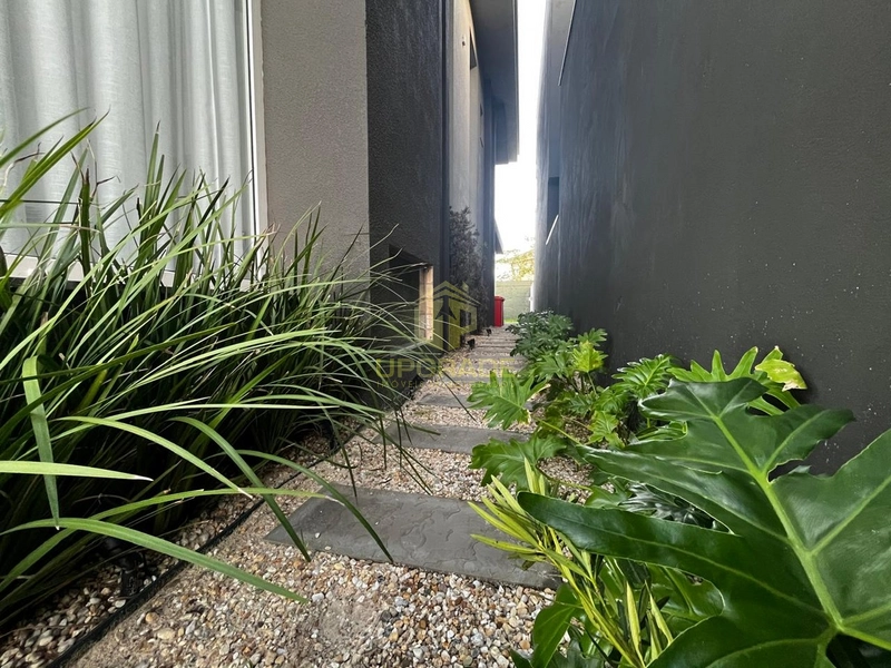 Um verdadeiro espetáculo com vista para o lago.: 44ª foto da galeria de imagens do imóvel