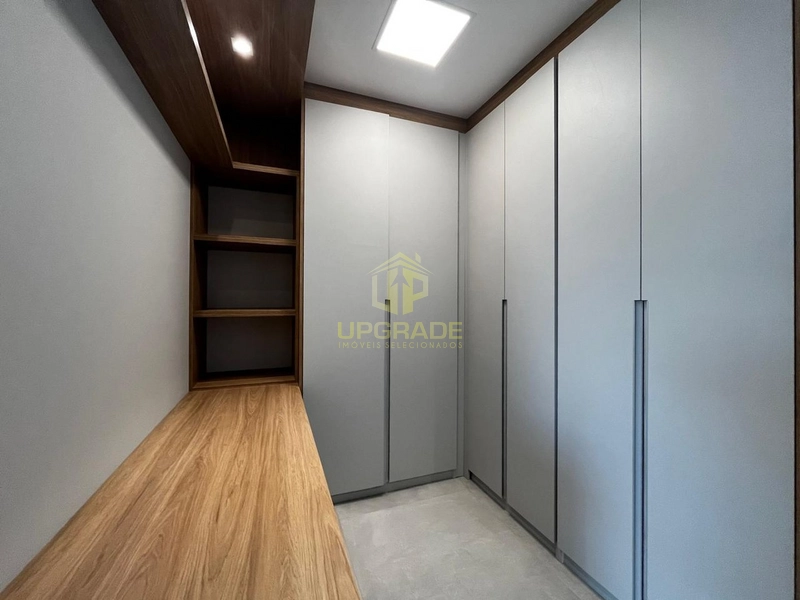 Um verdadeiro espetáculo com vista para o lago.: 5ª foto da galeria de imagens do imóvel