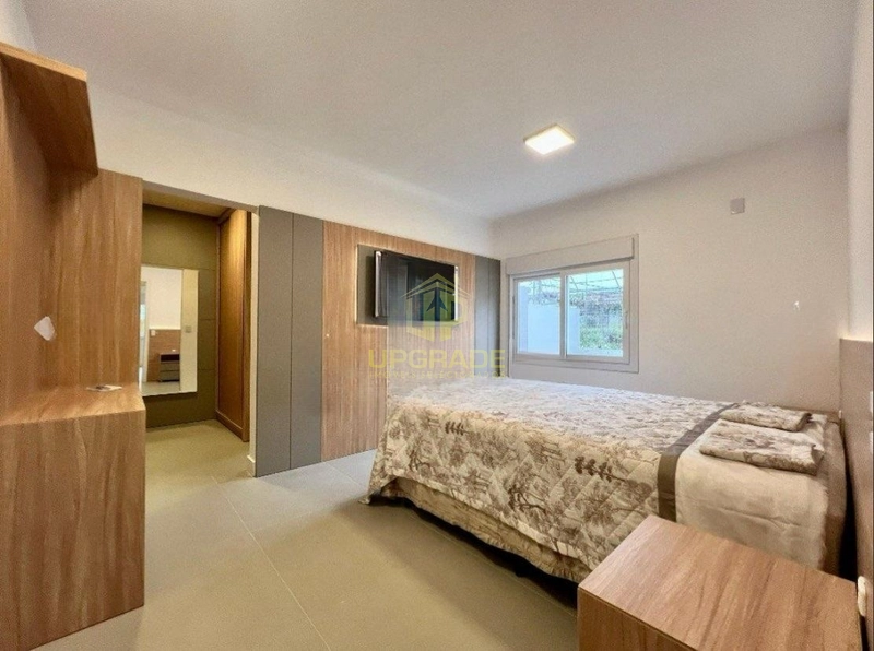 Próximo do mar e do centro de Atlântida: 12ª foto da galeria de imagens do imóvel