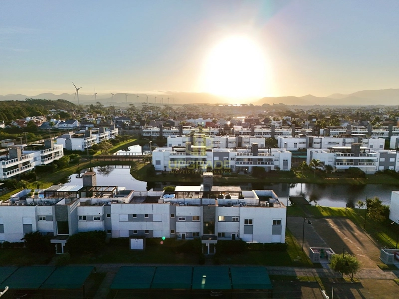 Sol, praia e férias...: 3ª foto da galeria de imagens do imóvel