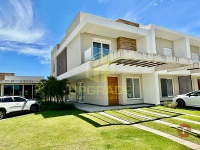 Quem espera grandes momentos para comemorar, não sabe o que é amar!