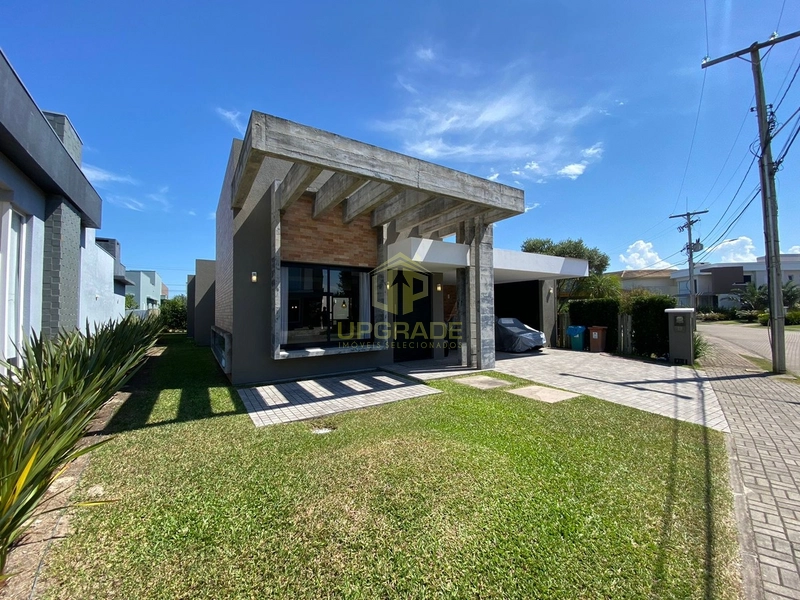 A esperança é o sonho do homem acordado