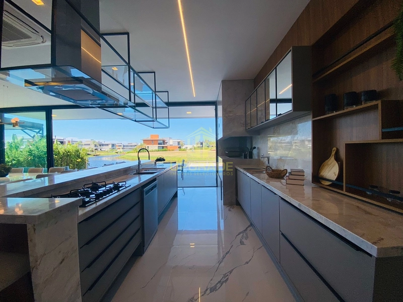 Sobrado no condomínio Sense: 2ª foto da galeria de imagens do imóvel