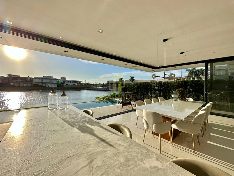 A vida é mais feliz na praia: 70ª foto da galeria de imagens do imóvel