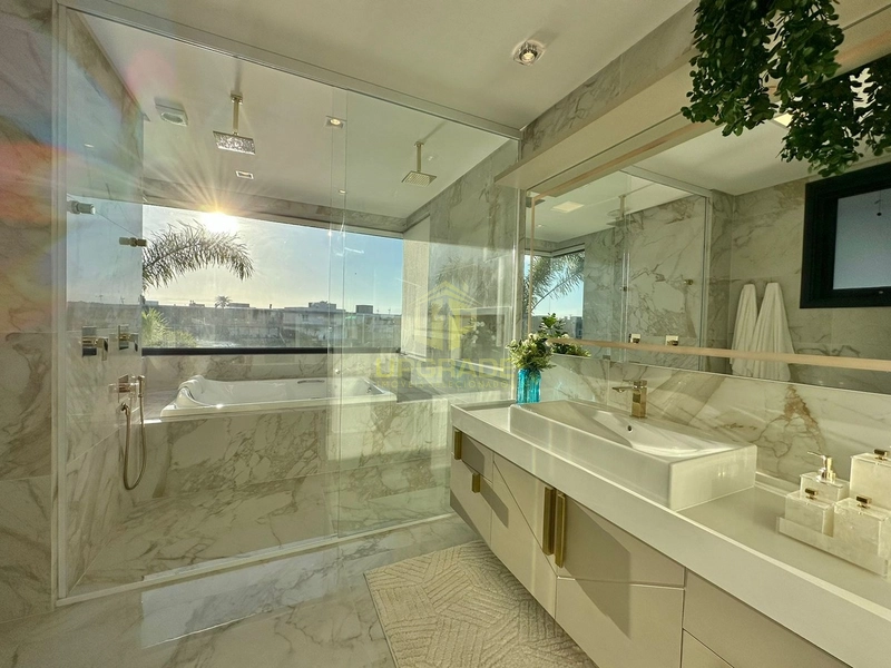 A vida é mais feliz na praia: 58ª foto da galeria de imagens do imóvel