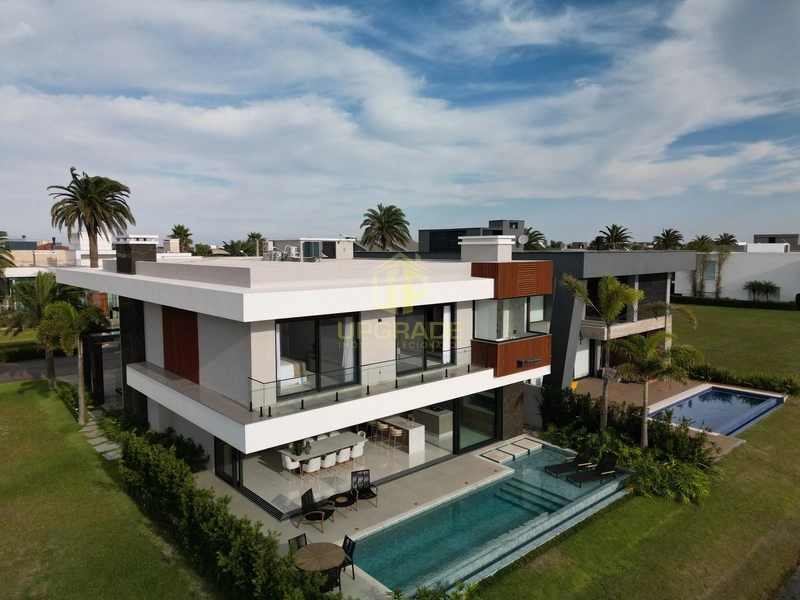 A vida é mais feliz na praia: 51ª foto da galeria de imagens do imóvel