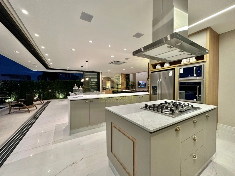 A vida é mais feliz na praia: 25ª foto da galeria de imagens do imóvel