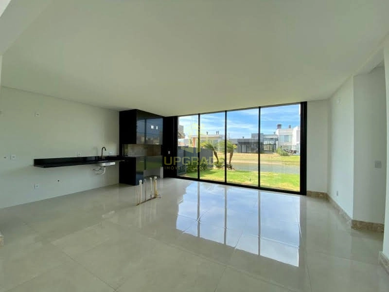 Nessa casa, só moram sentimentos bons e o principal deles é o amor.: 8ª foto da galeria de imagens do imóvel