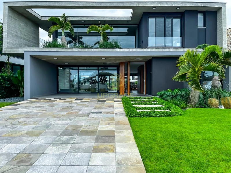 Lindo sobrado de padrão alto mobiliado e decorado!