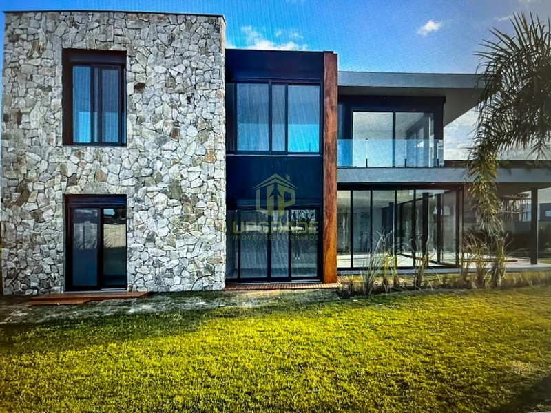 Surpreendente e charmoso, este sobrado pode ser seu!: 3ª foto da galeria de imagens do imóvel