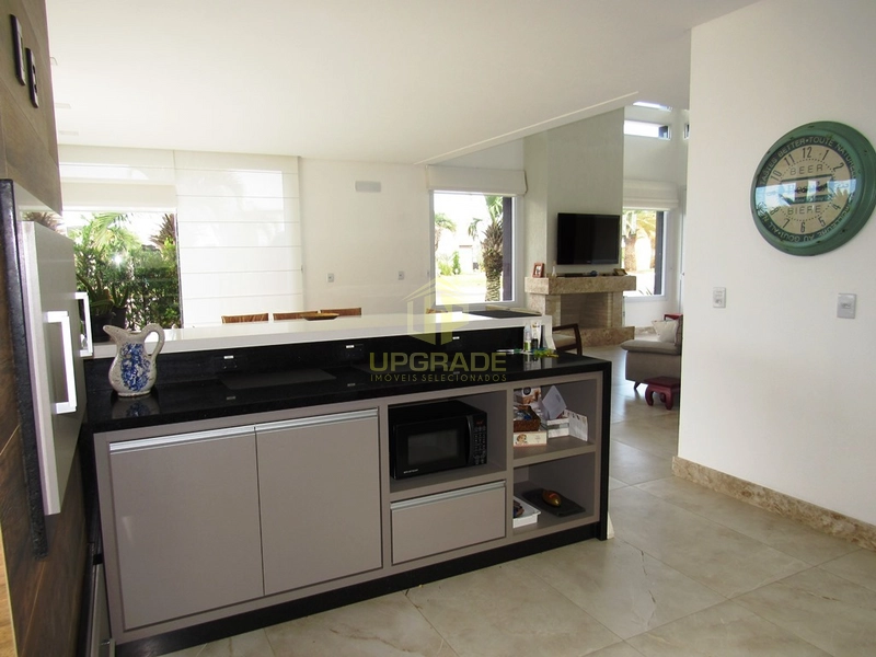 Sobrado com ótima localização de esquina em alto padrão!: 24ª foto da galeria de imagens do imóvel