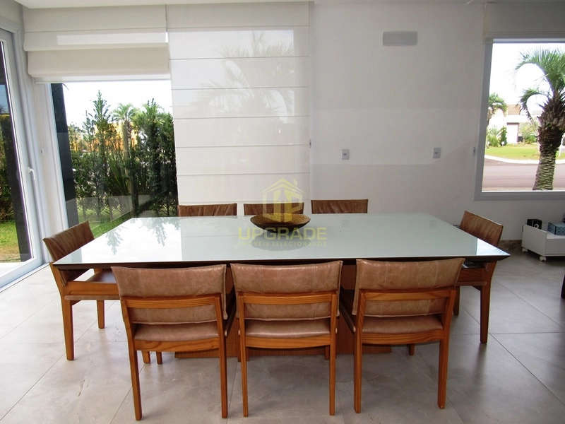 Sobrado com ótima localização de esquina em alto padrão!: 27ª foto da galeria de imagens do imóvel