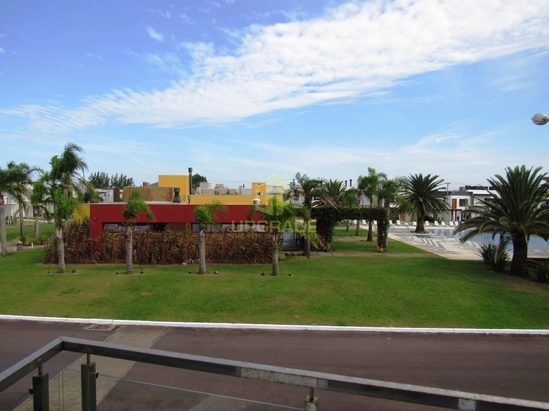 Sobrado com ótima localização de esquina em alto padrão!: 14ª foto da galeria de imagens do imóvel