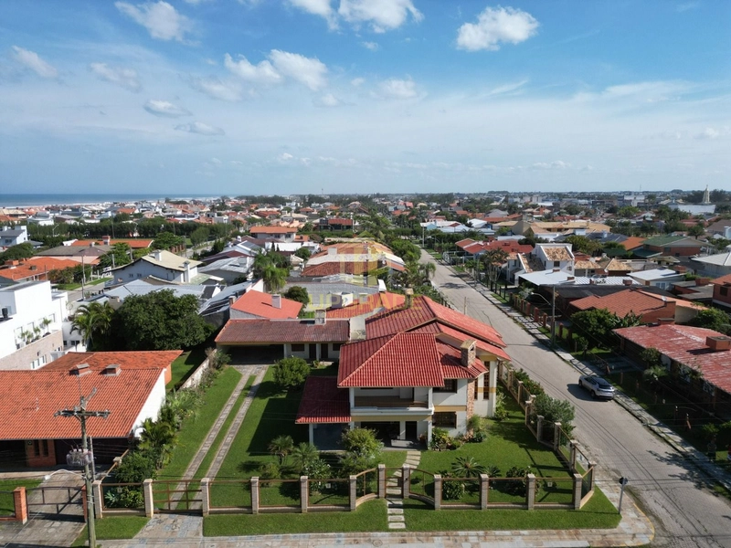 O futuro pertence àqueles que acreditam na beleza de seus sonhos...: 32ª foto da galeria de imagens do imóvel