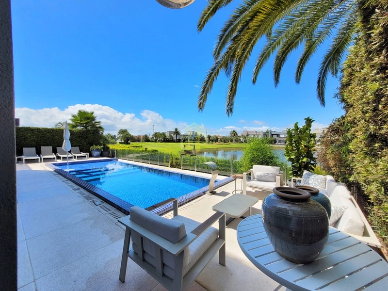 Sofisticação e privacidade!: 46ª foto da galeria de imagens do imóvel