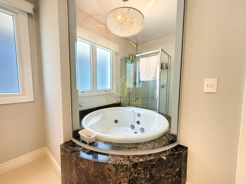 Sofisticação e privacidade!: 23ª foto da galeria de imagens do imóvel