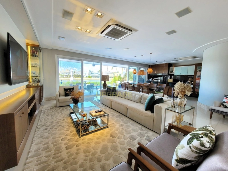 Sofisticação e privacidade!: 35ª foto da galeria de imagens do imóvel