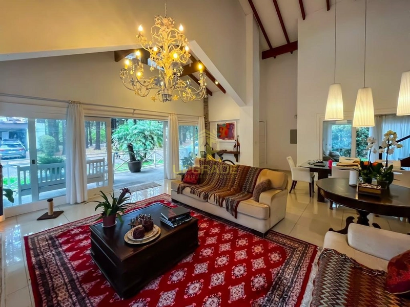 Viva o hoje, pois o ontem já se foi e o amanhã talvez não venha.: 28ª foto da galeria de imagens do imóvel