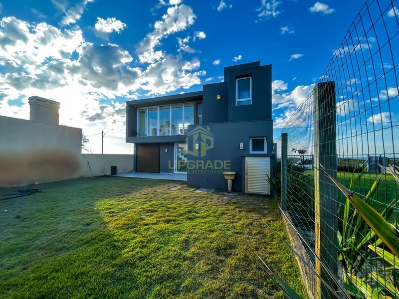 Com uma arquitetura moderna e uma vista de aquecer o coração...: 30ª foto da galeria de imagens do imóvel