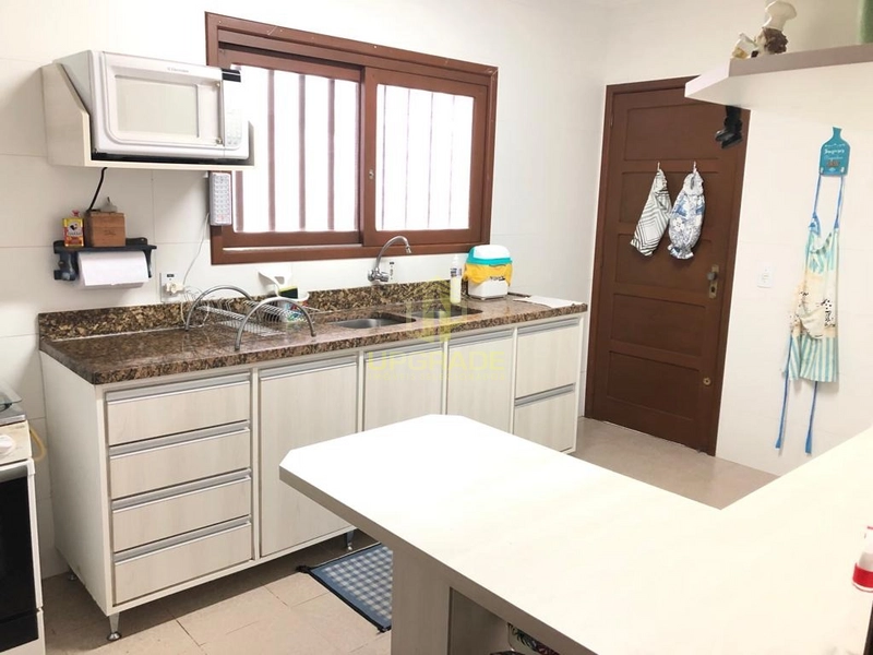 Bom gosto é relativo, por isso cada casa é linda à própria maneira...: 19ª foto da galeria de imagens do imóvel