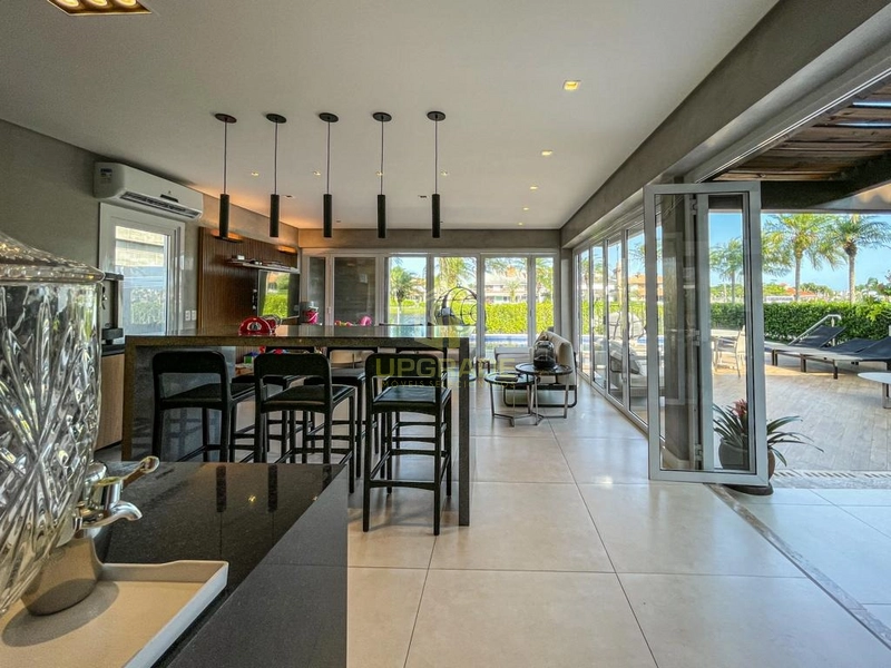 A vida é 10% o que acontece a você e 90% como você reage a isso...: 40ª foto da galeria de imagens do imóvel