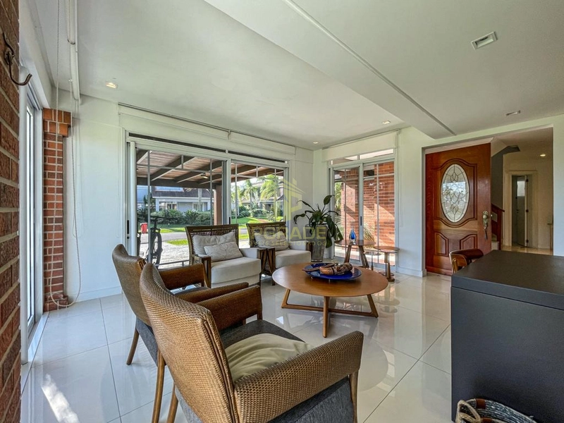 A vida é 10% o que acontece a você e 90% como você reage a isso...: 26ª foto da galeria de imagens do imóvel