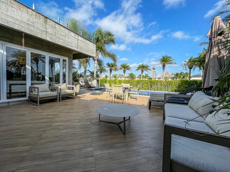 A vida é 10% o que acontece a você e 90% como você reage a isso...: 33ª foto da galeria de imagens do imóvel