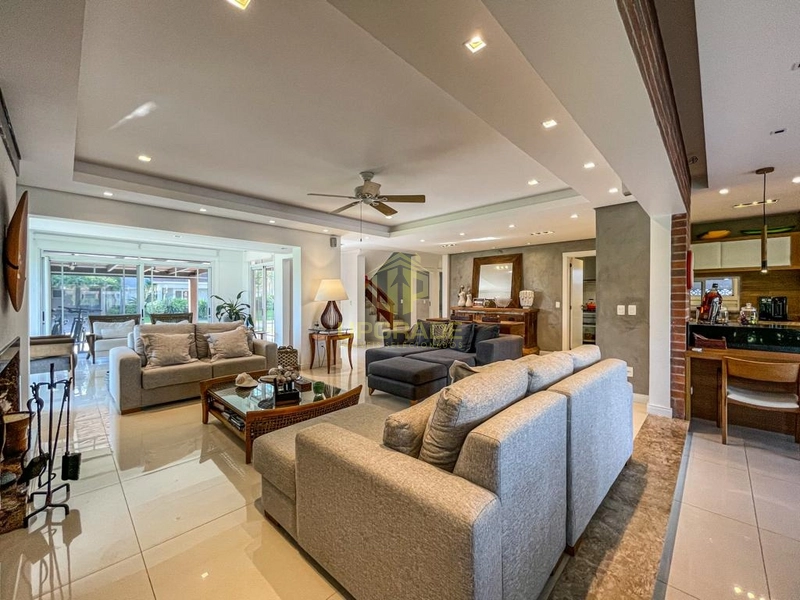 A vida é 10% o que acontece a você e 90% como você reage a isso...: 22ª foto da galeria de imagens do imóvel