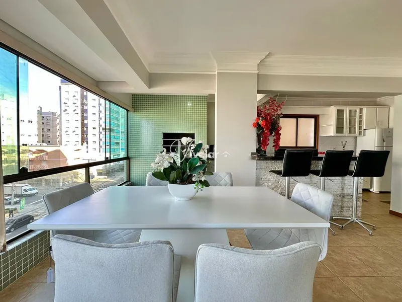 LINDO APARTAMENTO A VENDA COM VISTA PARA O MAR: 7ª foto da galeria de imagens do imóvel