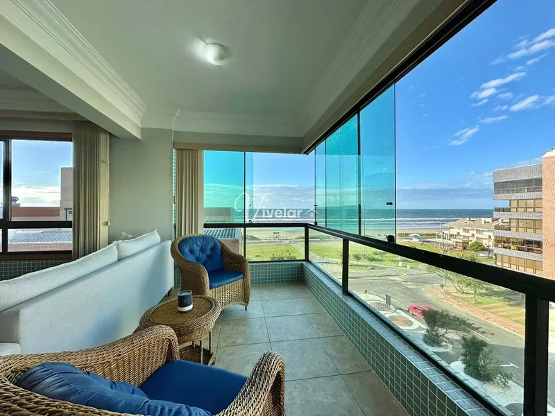 LINDO APARTAMENTO A VENDA COM VISTA PARA O MAR: 3ª foto da galeria de imagens do imóvel